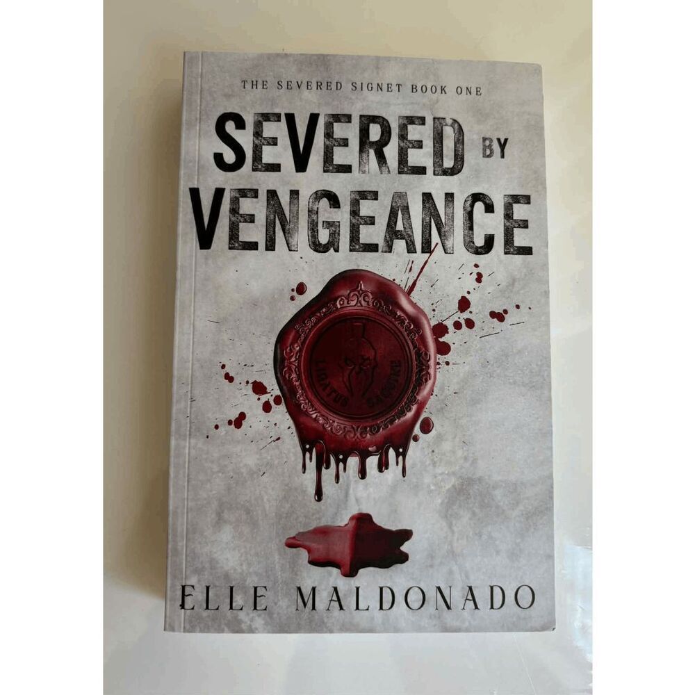 Severed by Vengeance Severed Signet Book One by Elle Maldonado Indie Paperback